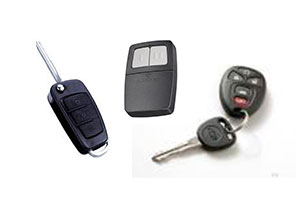 Zamjena Baterije u Ključu MERCEDES SMART VW BMW OPEL VOLVO CITROEN RENAULT PEUGEOT SUZUKI VOLVO ŠKODA . Zamjena Baterija u Ključu je moguča u Zagrebu Đorđićeva 6 . 